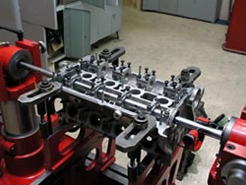 Техноцентр ИНТЕРМОТОР (Черновцы) | Ремонт двигателей и агрегатов | Ремонт постелей коленчатого и распределительного валов.